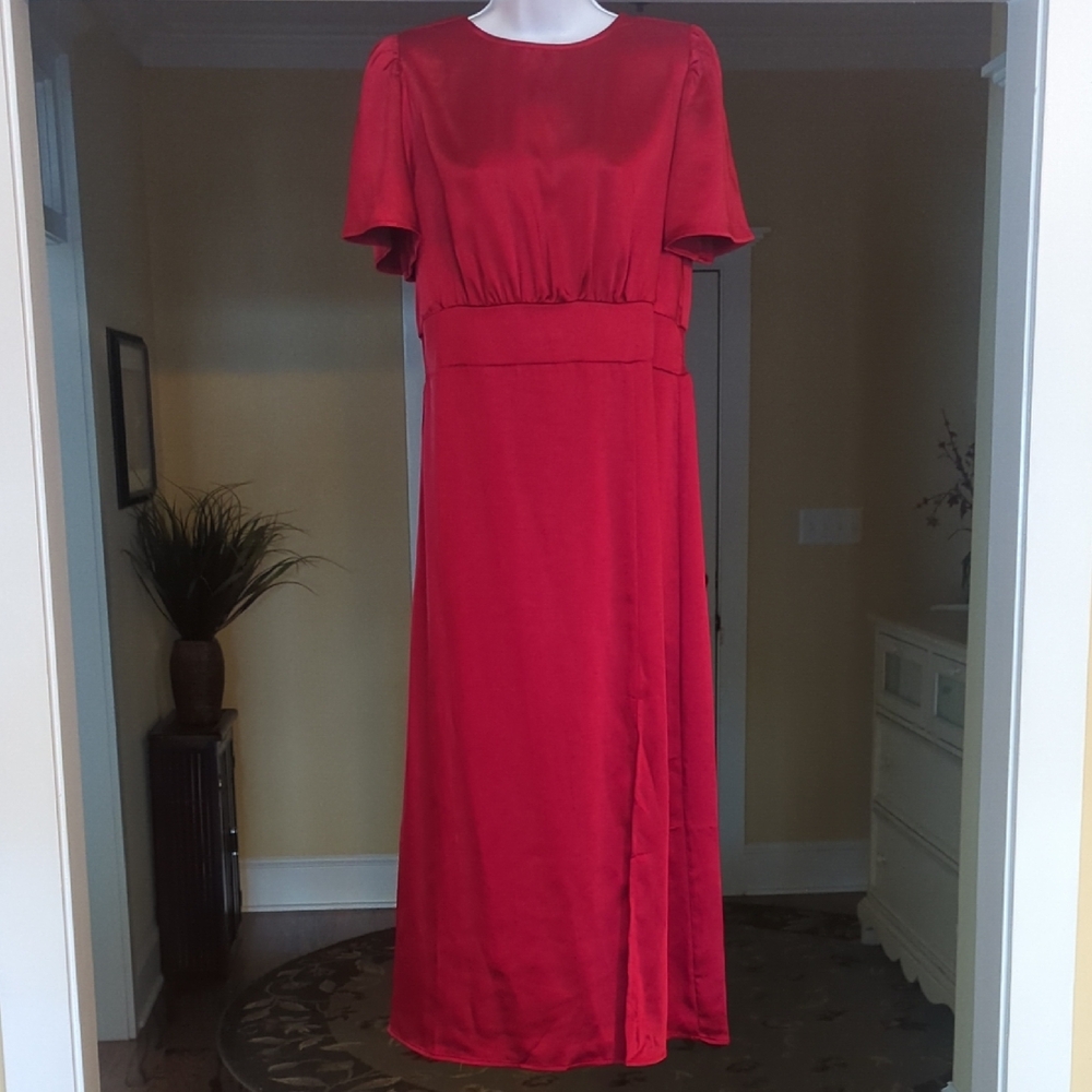 NWT Sugarlips Red Midi Dress with Flutter Sleeves and Crew Neck
